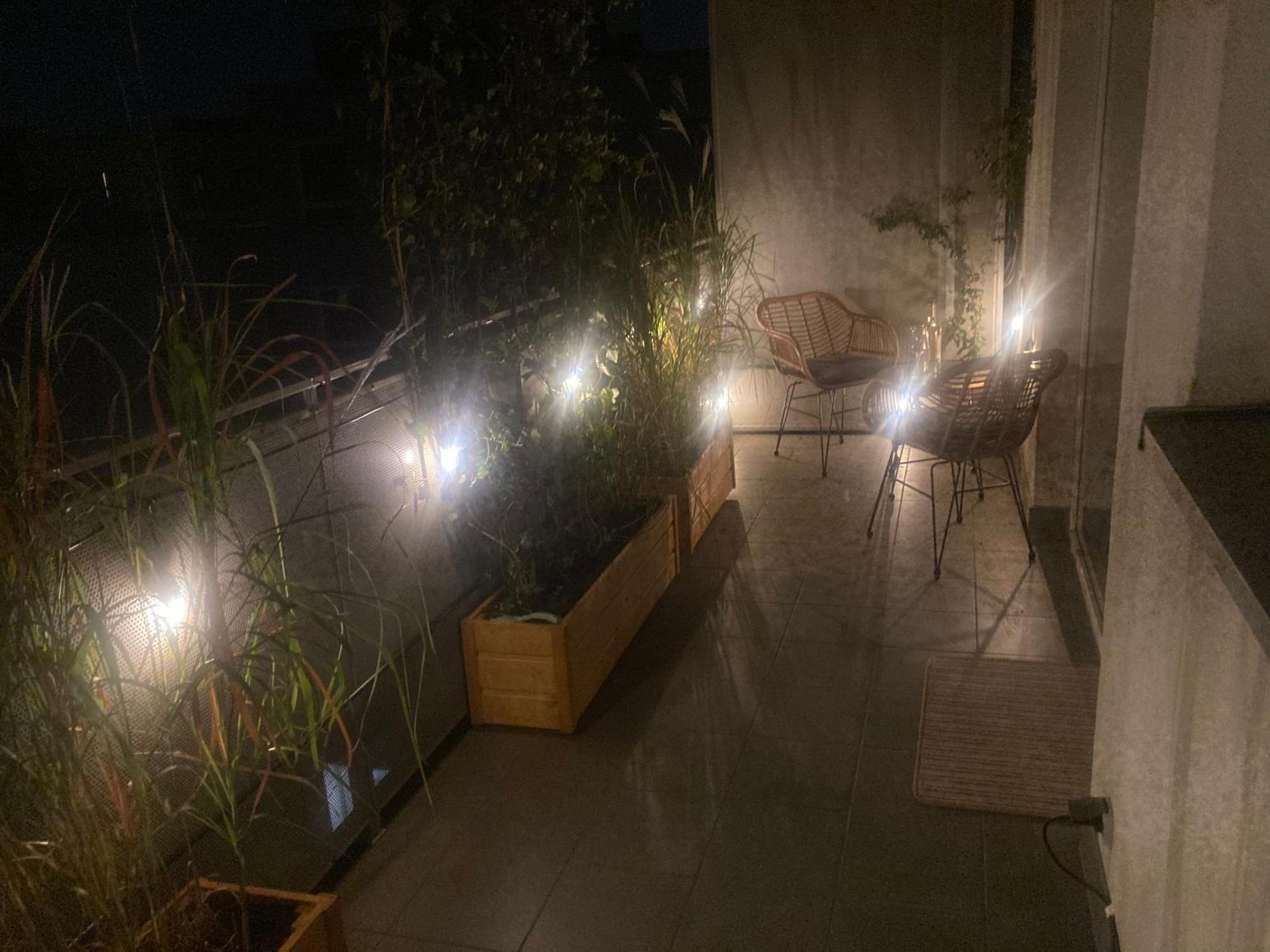 Przestronny Apartament Na Dolnej Warsaw Luaran gambar