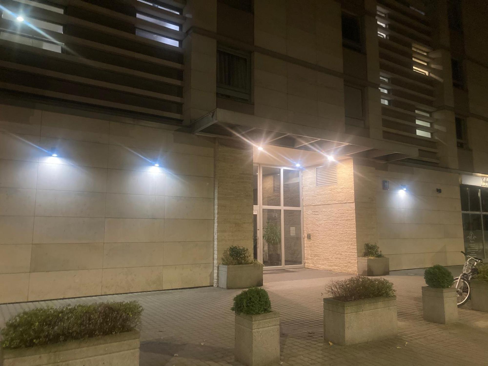 Przestronny Apartament Na Dolnej Warsaw Luaran gambar