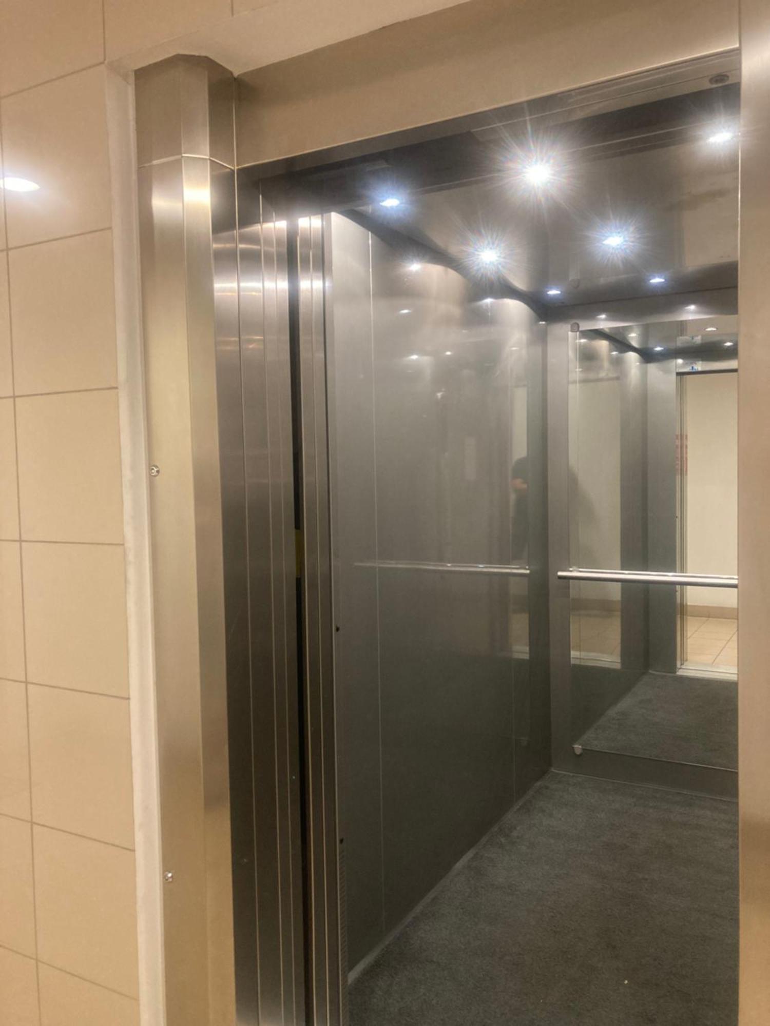 Przestronny Apartament Na Dolnej Warsaw Luaran gambar